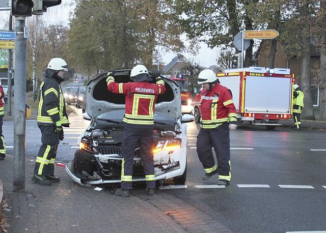 Die Einsatzkräfte der Feuerwehr waren schnell vor Ort | Foto: Feuerwehr