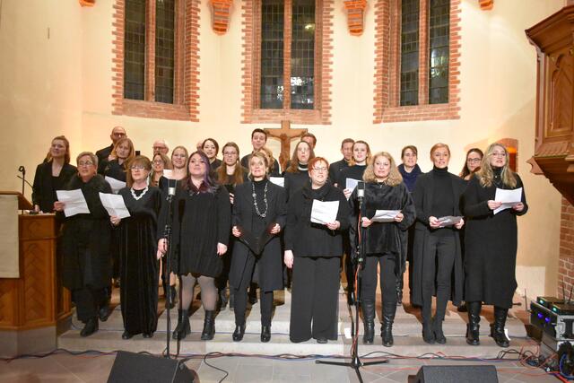 Der Chor sang bereits einen Tittel vom Musical Titanic | Foto: Axel-Holger Haase
