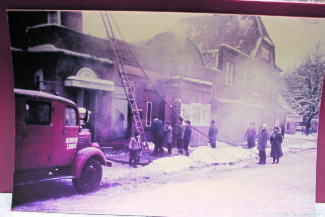 1959 brannte das Kino an der Bahnhofstraße ab | Foto: Wesseloh