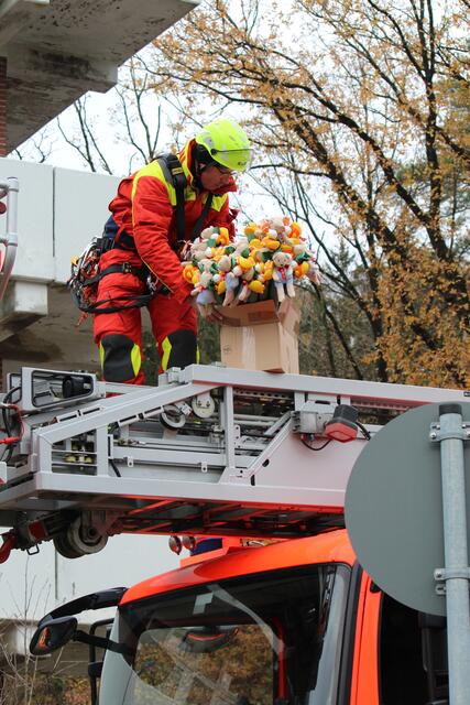Ricard Globuschütz bereitet die Präsente vor | Foto: pm
