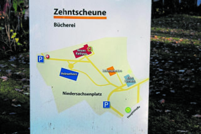 Die Gemeindeverwaltung ist auf viele Gebäude rund um den Niedersachsenplatz verteilt. | Foto: pöp