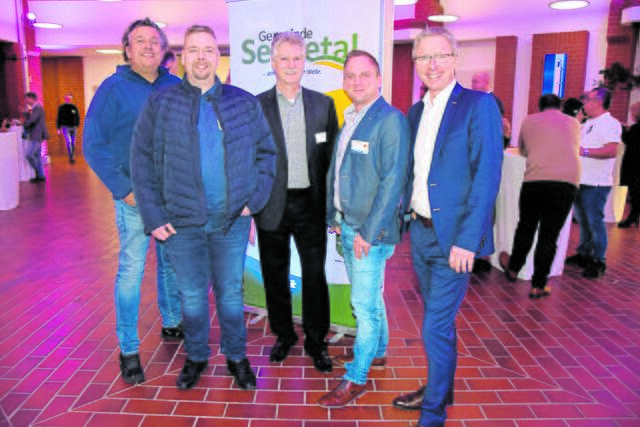 Die Vorsitzenden der Seevetaler Gewerbevereine (v. li.): Matthias Graf (Hittfeld), Jan Stoehr (Maschen), Detlev Dose (Beckedorf), Marc Krüger (Meckelfeld) und Bernd Bamberger (Fleestedt)