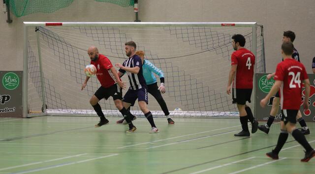 Die Buchholzer im Angriff... | Foto: cc