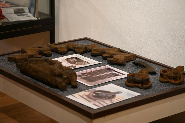 Blick in die Ausstellung zu den NS-Opfern im Heimathaus des Heimat- und Kulturkreises in Kutenholz | Foto: Landkreis Stade / Daniel Beneke