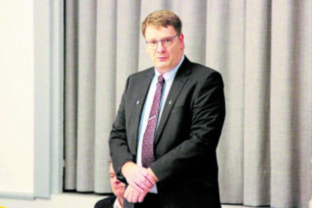 Richtete seinen Dank an alle, die die Gesellenprüfung ermöglicht haben: Obermeister Ingo Fischer | Foto: Kim Katharina Koch / Die Medienfrau