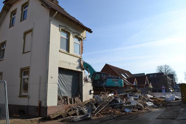 Der Abriss ging am Mittwoch weiter | Foto: bim