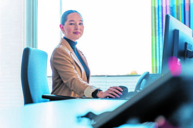 Erika Brese, Elbe-Kliniken-Auszubildende im zweiten Ausbildungsjahr zur Kauffrau für Büromanagement | Foto: Daniel Hajduk