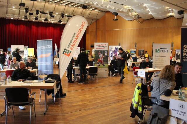 Insgesamt waren 57 Unternehmen beim Azubi-Speeddating vertreten | Foto: pm