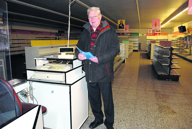 Der erste Termin mit Dieter Weis Ende 2012 in den gerade verlassenen Räumen der Schlecker-Filiale | Foto: bim