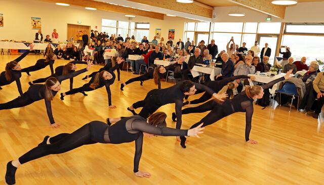 Die Tänzerinnen der Dance Studios erhielten donnernden Applaus vom Publikum | Foto: AR-promedia