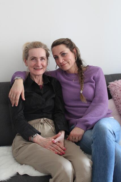 Taubenfreundinnen Liane Schneider (li.) und Svantje Griese-Peters wollen aufklären | Foto: pm