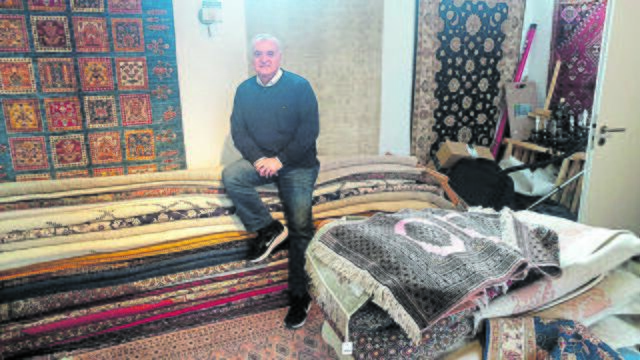 Mehrdad Rakhshan, Inhaber der Orient Kunst Galerie Jesteburg  | Foto: Rakhshan