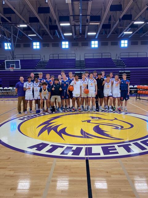 Hittfeld Sharks und amerikanische Jugendspieler an der Monteverde Academy | Foto: Mittwollen