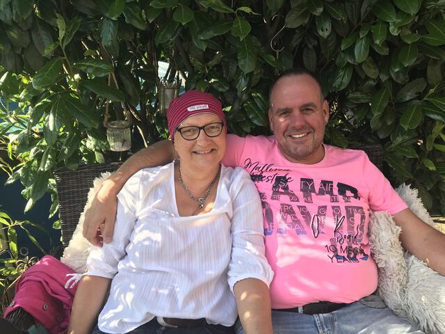 Von ihrem Mann Thomas wurde Nicola Hartmann liebevoll unterstützt | Foto: Hartmann