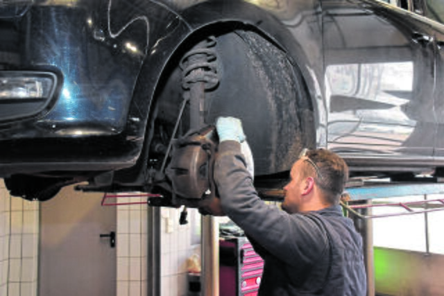 Bei ATS wird bester Service ausgeführt | Foto: Axel-Holger Haase