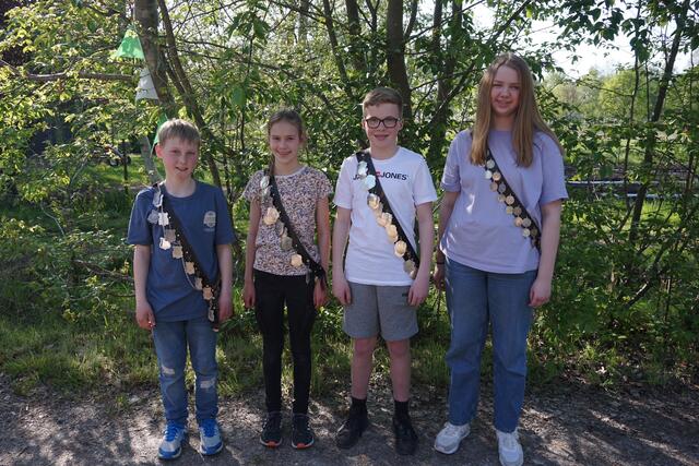 Die Kinderwürden: Paul Ockelmann, Lotte Feindt, Max Kuntner, Sophie Mardmöller | Foto: Isabel Bartels