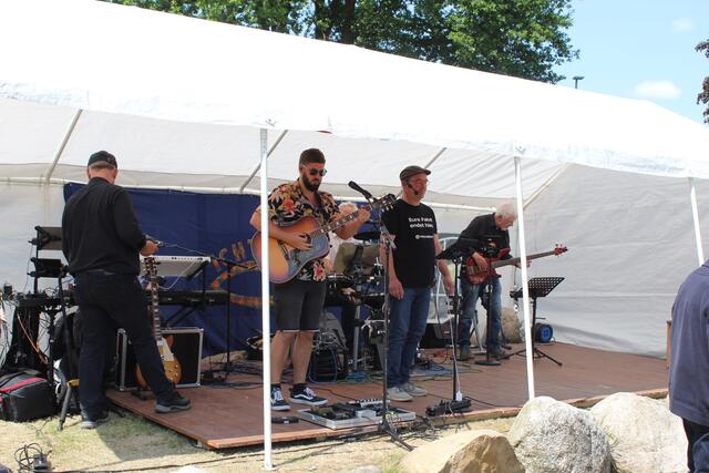 Livemusik mit den Ichthys | Foto: sb