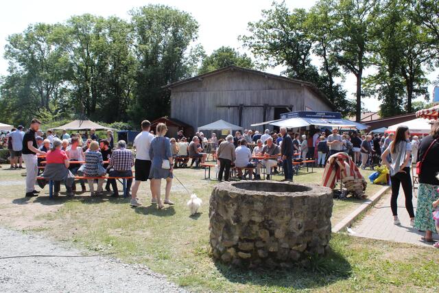 Gut besucht: das Dorffest in Fredenbeck | Foto: sb