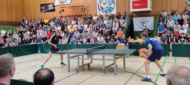 Tennis-Show mi Torsten Barkow (li.) und Jörgen Persson | Foto: ig