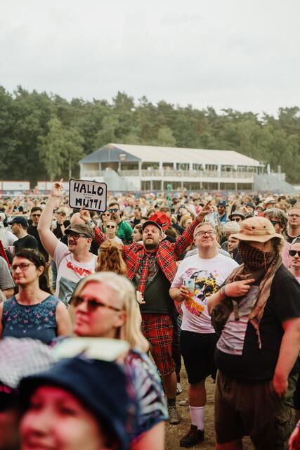 Wimmelbild: Findet ihr Elton? | Foto: FKP Line Tsoj