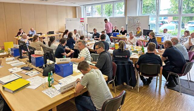 Die Stabsübung ist in vollem Gange | Foto: Daniel Beneke / LK Stade