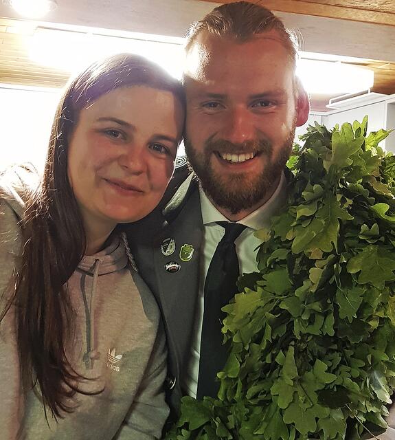 Schützenkönig Finn Ebelt (27) mit seiner Königin Jasmin (24) | Foto: Verein
