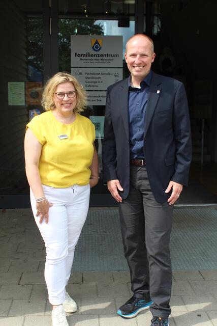 Bürgermeister Tobias Handtke und Nicole Krüger von der Gemeinde Neu Wulmstorf | Foto: pm