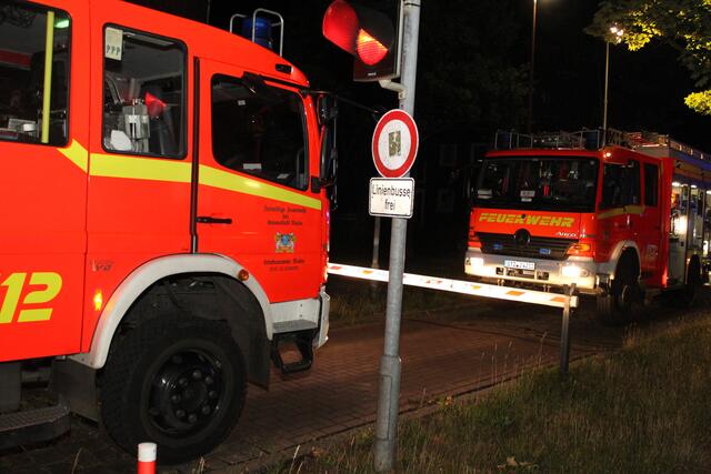 Die Feuerwehr war mit rund 80 Kräften im Einsatz | Foto: Stefan Braun