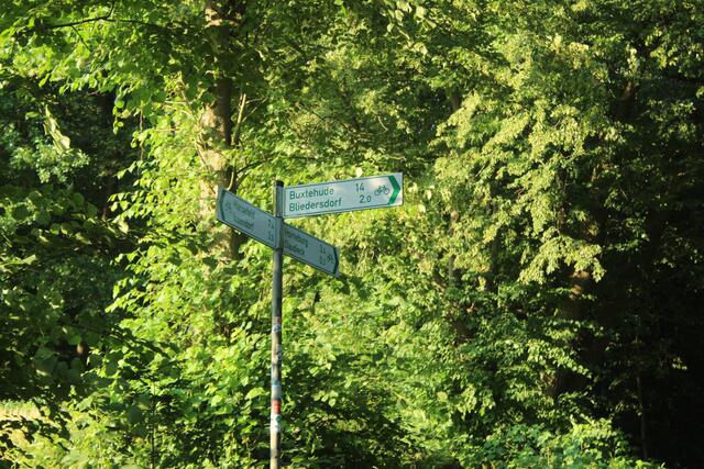 Wir biegen nach Bliedersdorf ab