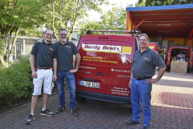 Ein erfolgreiches Team (v.li.): Sohn Jeremy Best, Hardy Best und Michael Wachsmann | Foto: Axel-Holger Haase