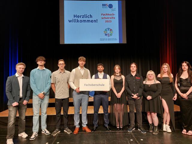 Sie haben erfolgreich die Fachhochschulreife erreicht | Foto: BBS Buchholz