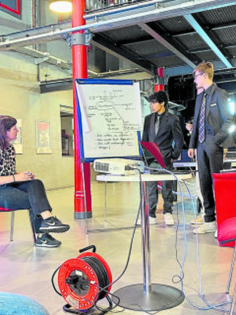 Beim Workshop in der Jugendfreizeitstätte Alte Schlachthof wurden die Konzepte vorgestellt | Foto: Museen Stade
