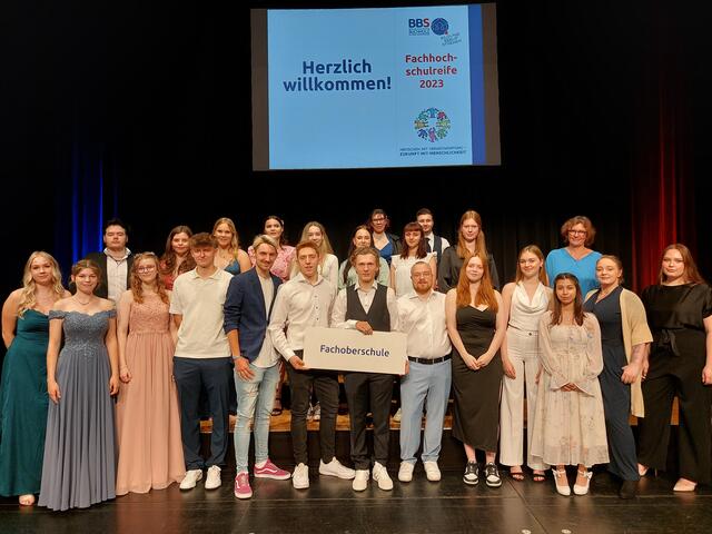Sie haben erfolgreich die Fachhochschulreife erreicht | Foto: BBS Buchholz