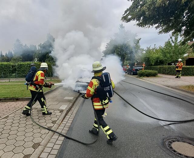 Die Feuerwehr hatte den Brand schnell gelöscht | Foto: S. Steenbock / Feuerwehr Hittfeld