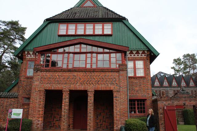 Die Kunststätte Bossard - hier das Bossard-Wohnhaus - wird im Tourismuskonzept als "kulturelles Leuchtturmprojekt" für die Gemeinde bezeichnet. Sie zahlt etwa 25.000 Euro pro Jahr dafür | Foto: pöp