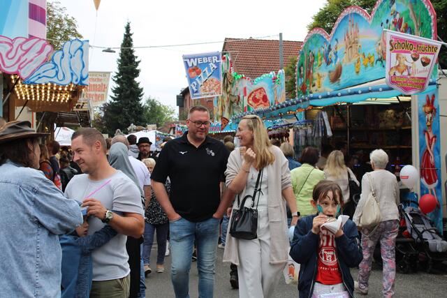 Schauer vorüber, man kann weiterbummeln | Foto: pöp