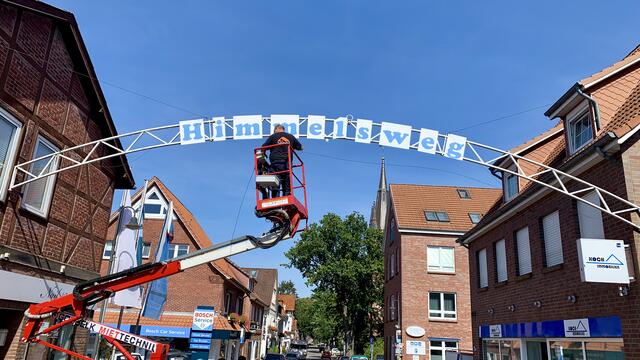 Neue Strom- und Lichtkabel werden verlegt | Foto: Töster Kreis