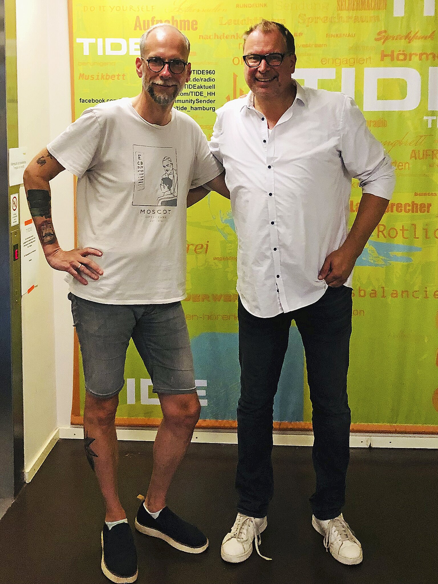 Wie Viel Verdient Man Als Radiomoderator Jan Stahl mit Radiolegende: John Ment bei Radioshow TIDE.radio