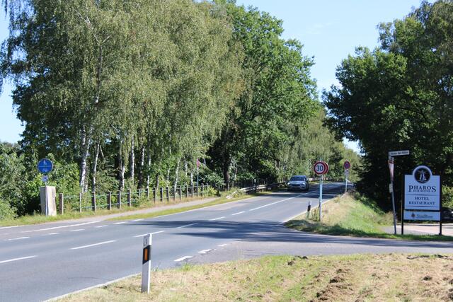 Ab 2024 wird die Bahnbrücke zwischen Ramelsloh und Harmstorf saniert | Foto: pöp