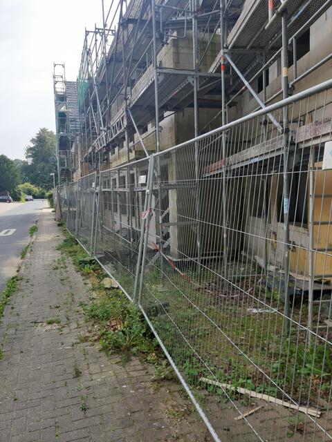 Bild aus dem August: Nix los auf der Baustelle an der Gartenstraße | Foto: Stiller