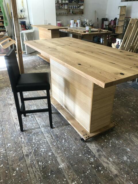 Individuell angefertigter Tisch | Foto: Holzmanufaktur Holzgräfe