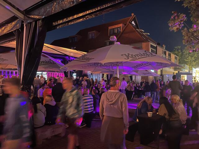 Die Team 412-Area ist stets im Wandel und immer gut besucht | Foto: sra