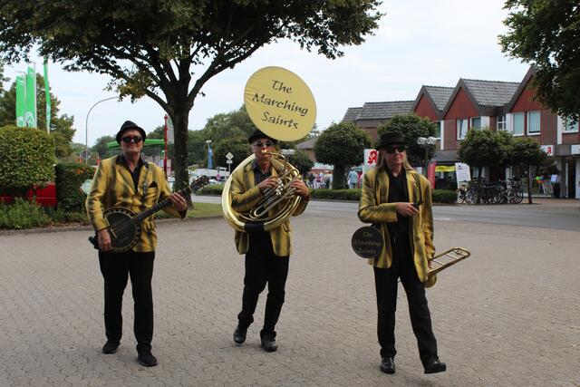 Auftritt von "The Marching Saints" | Foto: sb