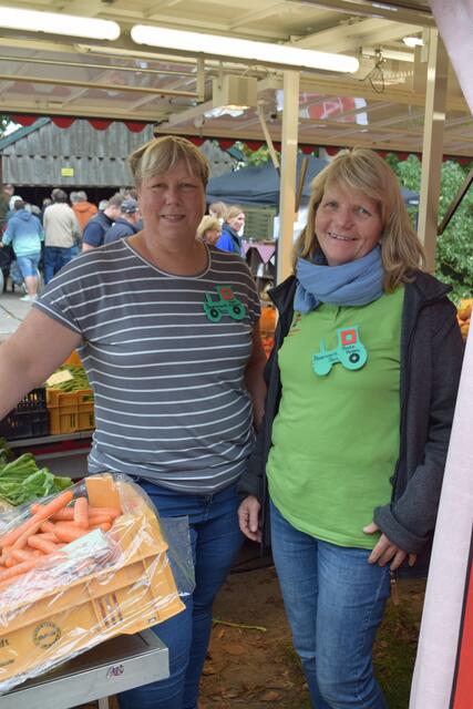 Beate Marben und Anja Franzen (li.) 