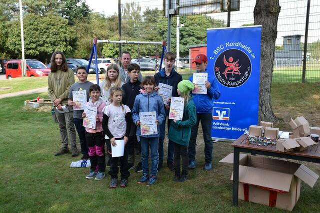 Die erfolgreichen jugendlichen Bogenschützen | Foto: SV Trelde-Kakenstorf