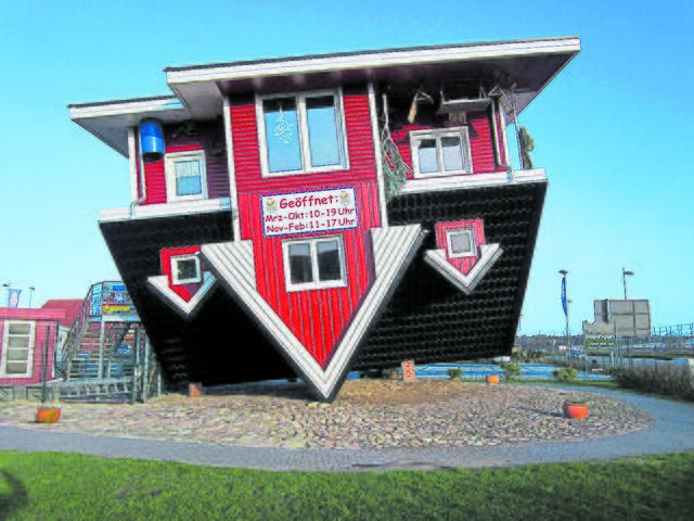 In diesem Haus steht wirklich alles auf dem Kopf | Foto: Das verrückte Haus