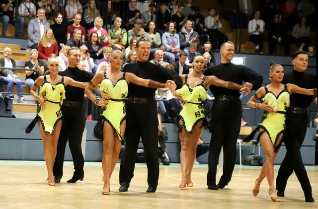 Mehr als 200 Zuschauer klatschten begeister Beifall | Foto: cc