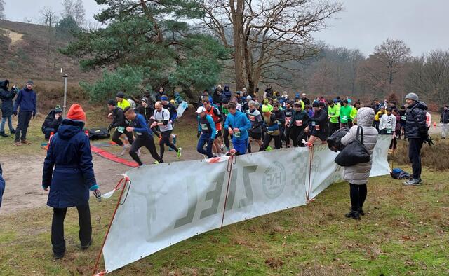 Start zum Süderelbe-Cross | Foto: HNT
