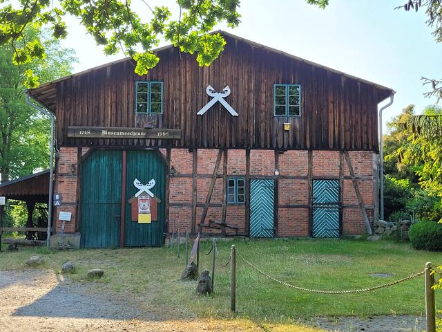 Gehört zu einer alten Jesteburger Hofstelle: die Museumsscheune | Foto: pöp