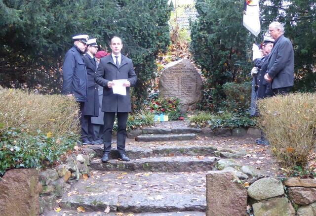 In Steinbeck hielt CDU-Ratsherr Stefan Menk die Rede | Foto: Ortsrat Steinbeck